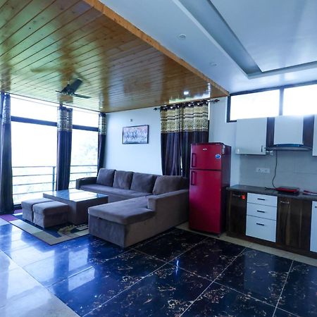 דירות Cozy Heavenn 2Bhk I Kasauli I Mountain View 93O68I282O מראה חיצוני תמונה