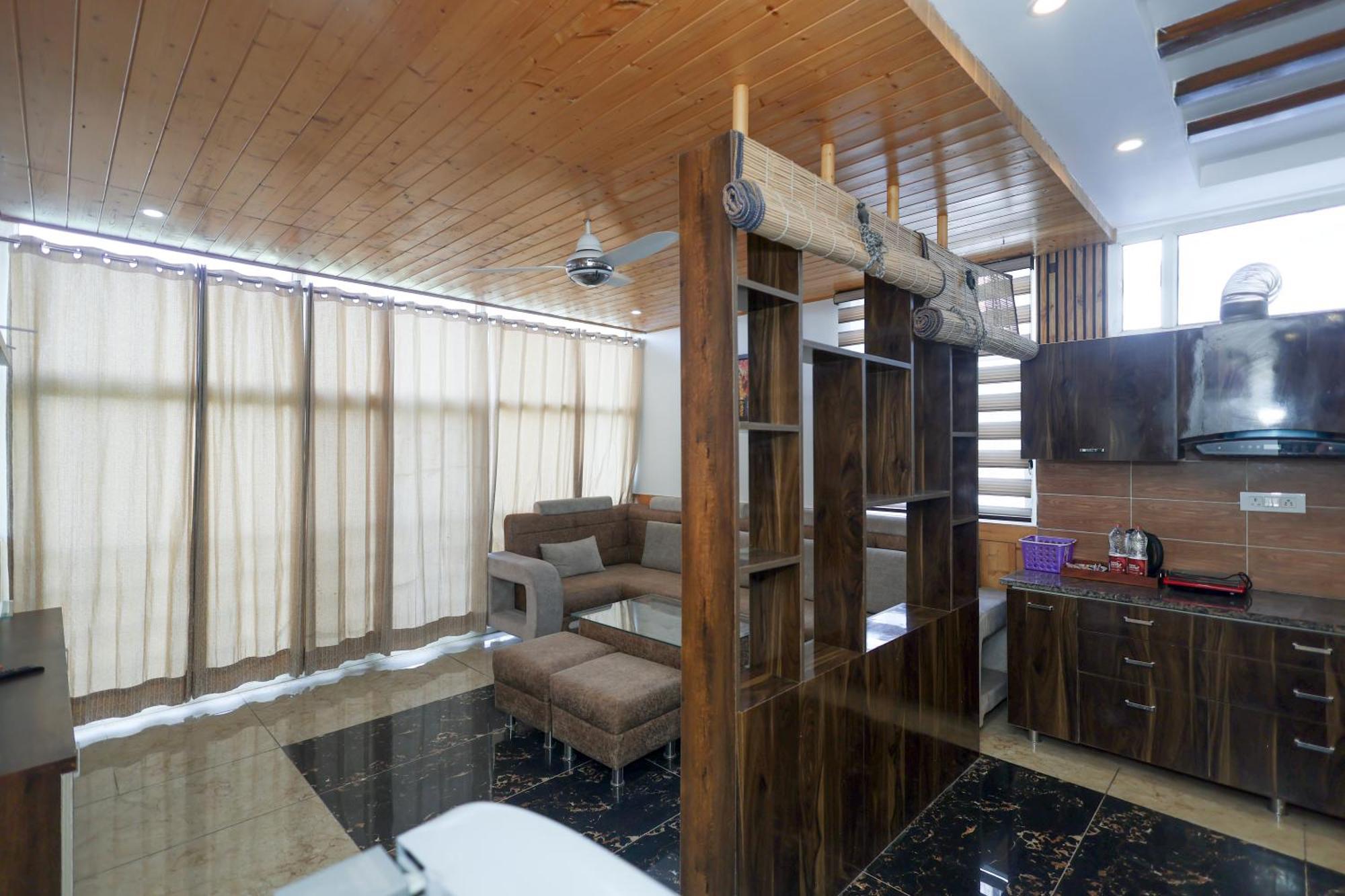 דירות Cozy Heavenn 2Bhk I Kasauli I Mountain View 93O68I282O מראה חיצוני תמונה